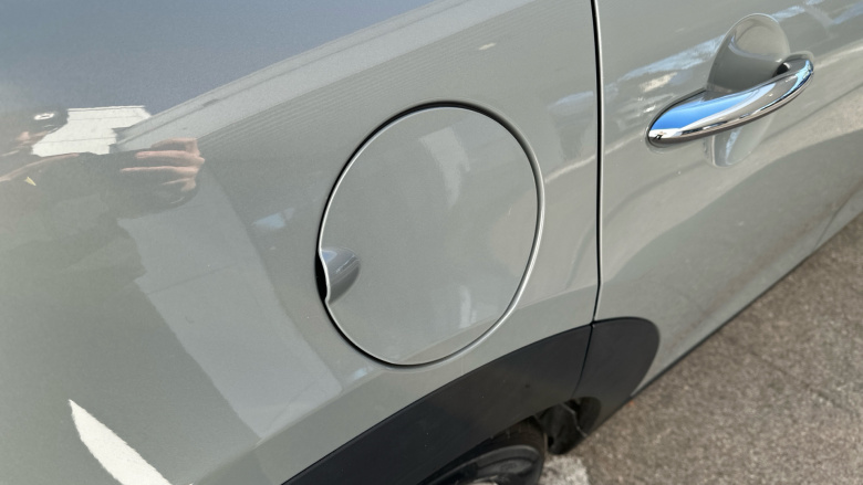 MINI Hatchback 1.5 Cooper Classic 5dr Auto Petrol Hatchback